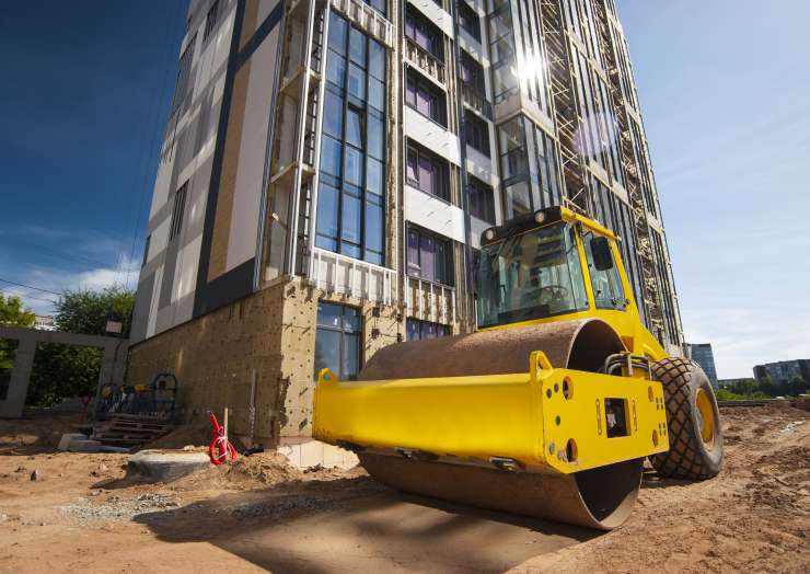 Top 4 Tips to Buying Heavy Construction Equipment